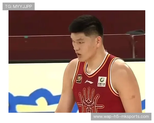 CBA刘传兴篮下卡位训练更扎实，助力球队内线竞争力提升